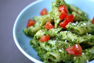 kale-walnut-pesto